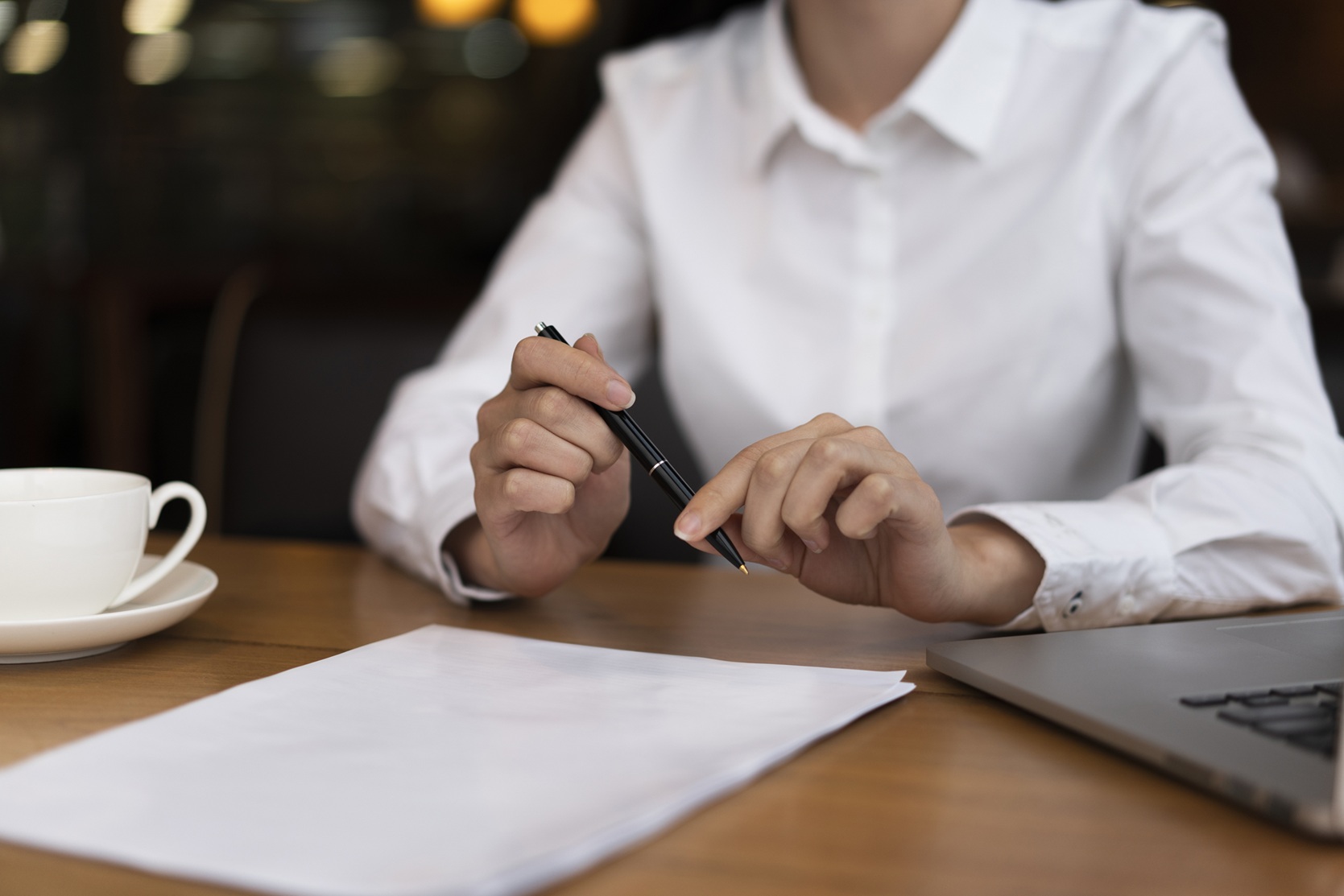 Cómo notarizar documentos en USA en español de forma segura con DHM Taxes & More.