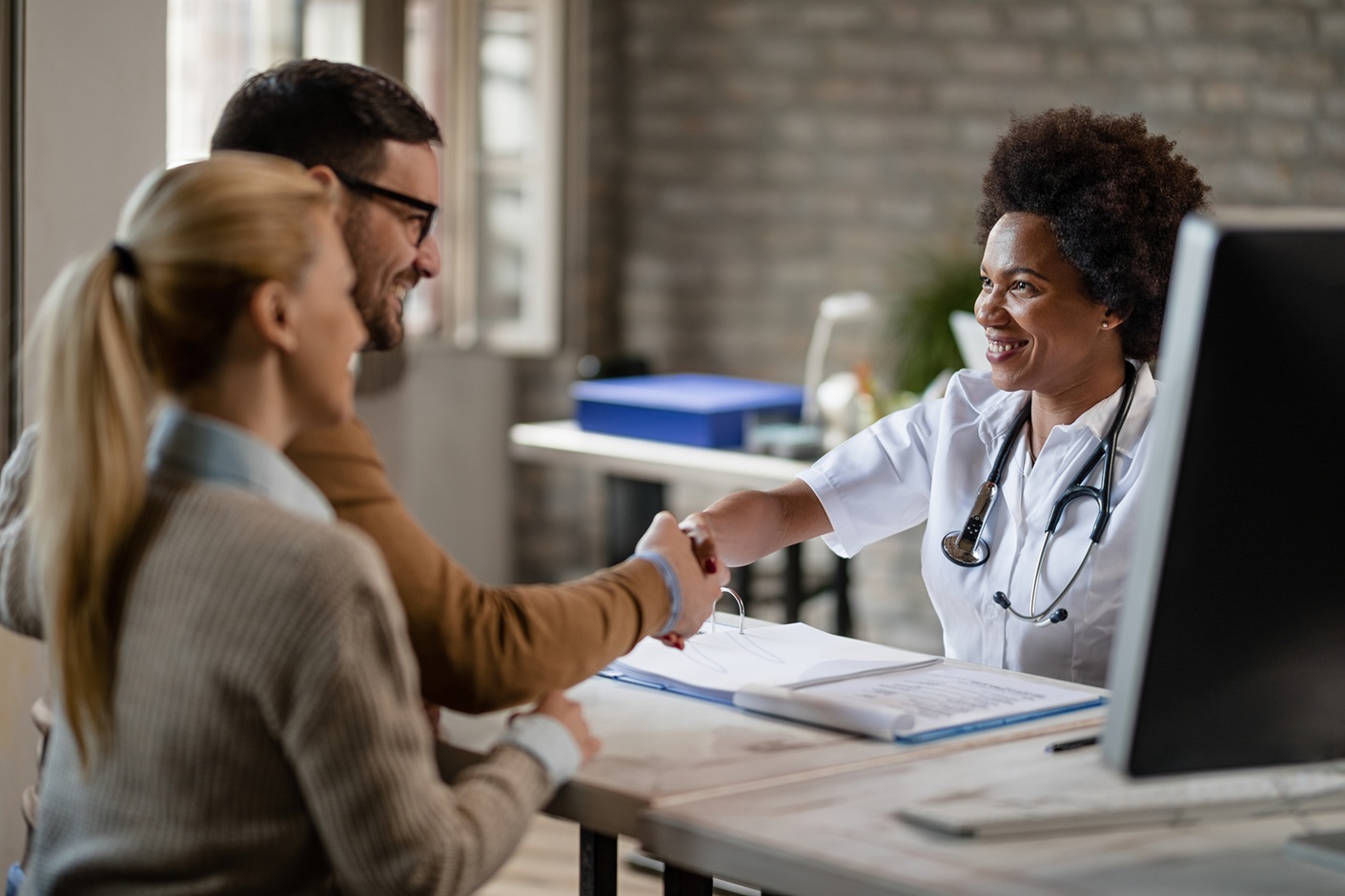 Guía 2026 de seguros médicos privados en Florida por DHM Taxes & More: Precios, coberturas y planes actualizados.