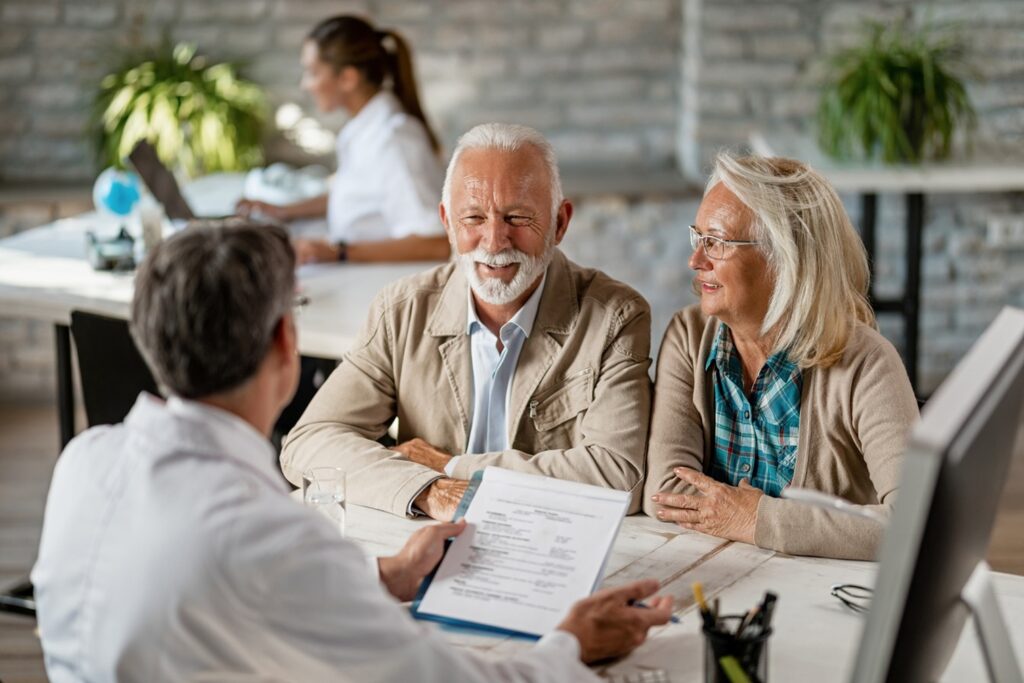 Guía 2026 de seguros médicos privados en Florida por DHM Taxes & More: Precios, coberturas y planes actualizados.
